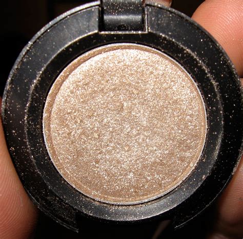 mac retrospeck eyeshadow